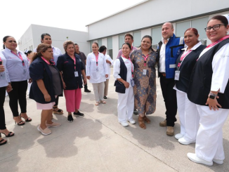 Alfaro entrega nuevo hospital en Sayula